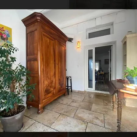 Appartement La Camarguaise 11Bis Rue Du Jeu De Mail Salin De Giraud Extérieur photo